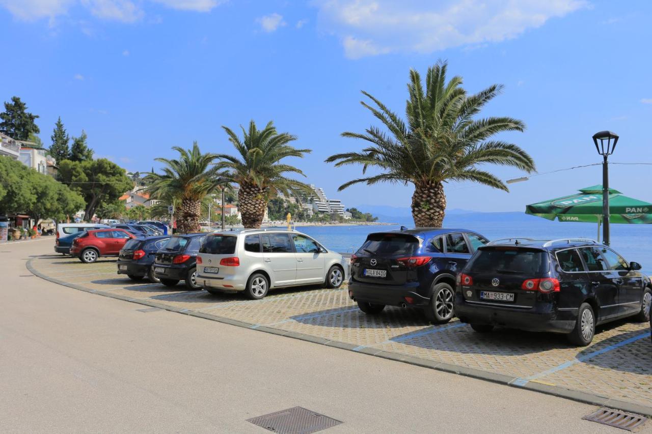 Apartments By The Sea Podgora, Makarska - 18918 Esterno foto
