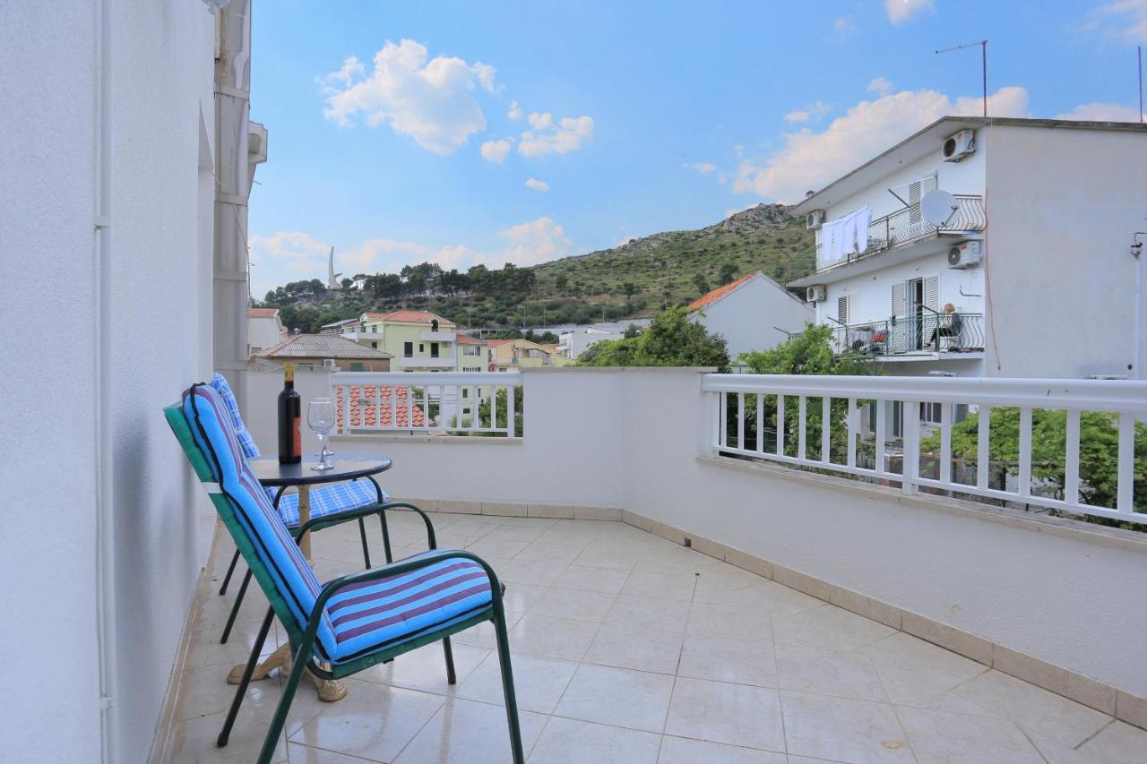 Apartments By The Sea Podgora, Makarska - 18918 Esterno foto